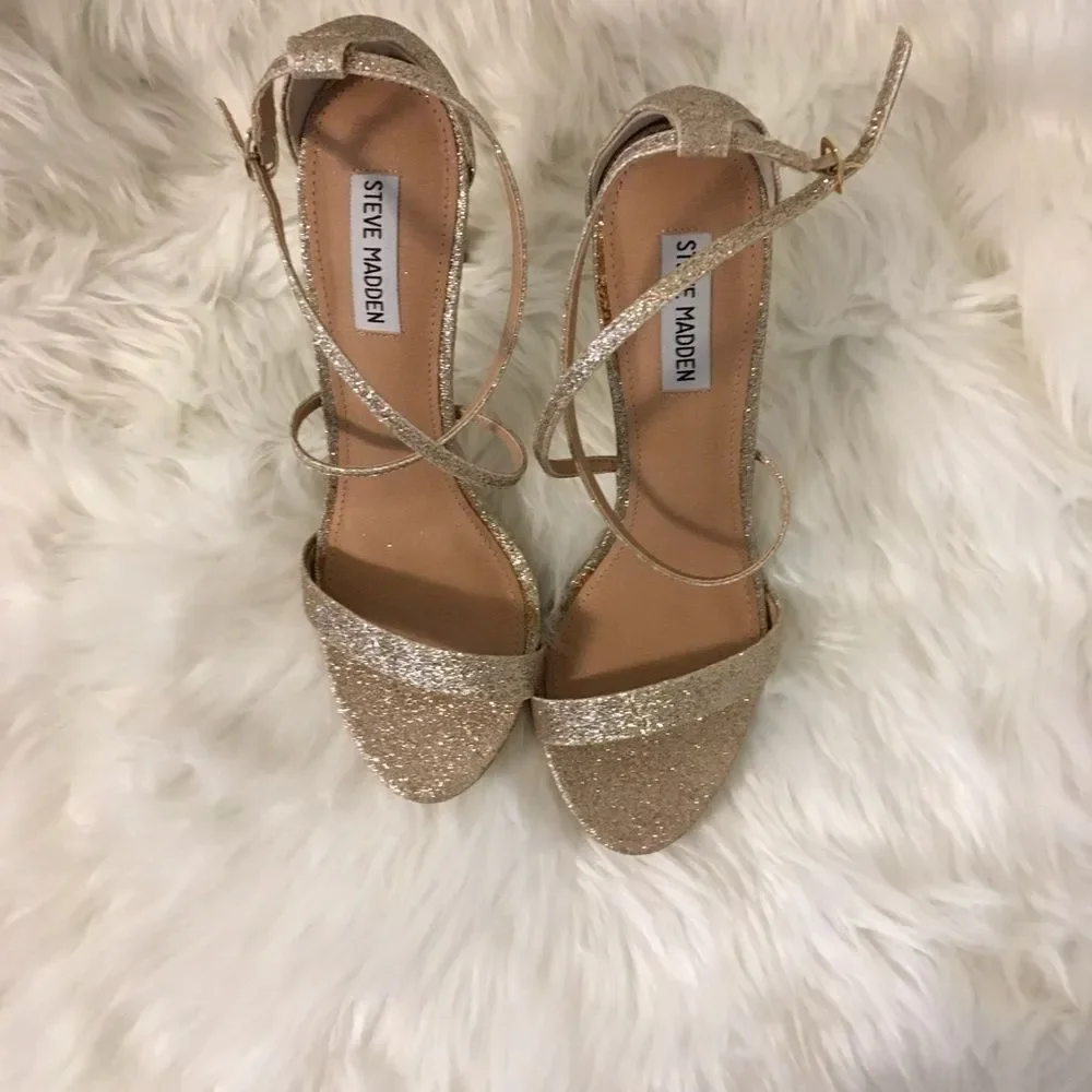 Steve Madden Women's Gold Glitter Feliz Strappy Open Toe Heeled SandalsSize 9.5M